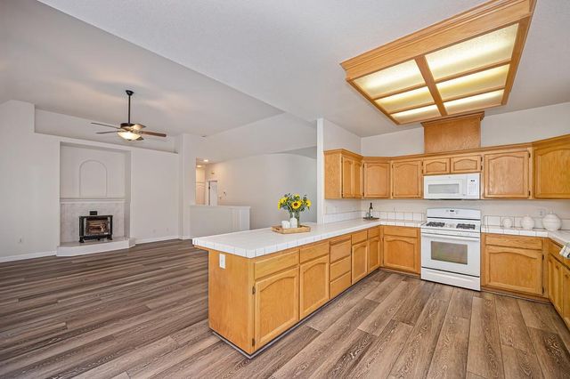 2926 Thrasher Ct, Cameron Park, CA 95682