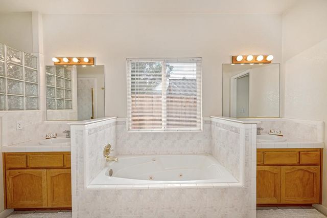 2926 Thrasher Ct, Cameron Park, CA 95682