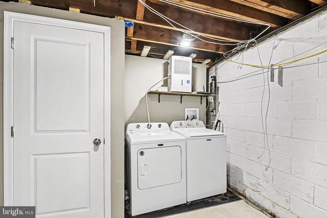 4818 RIDGE RD, Rosedale, MD 21237