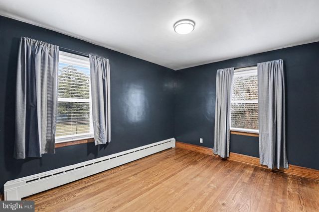 4818 RIDGE RD, Rosedale, MD 21237