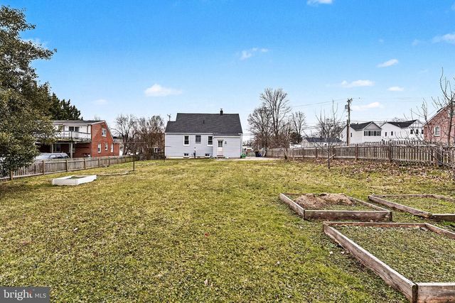 4818 RIDGE RD, Rosedale, MD 21237