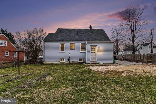 4818 RIDGE RD, Rosedale, MD 21237