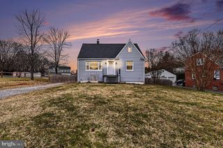 4818 RIDGE RD, Rosedale, MD 21237