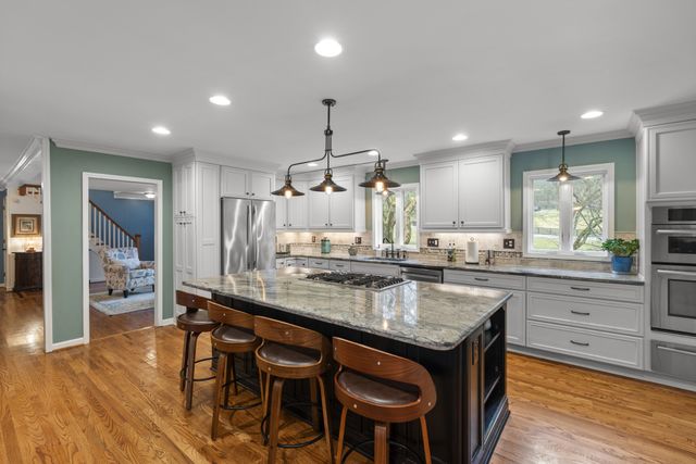 1004 Perkins Ln, Franklin, TN 37069