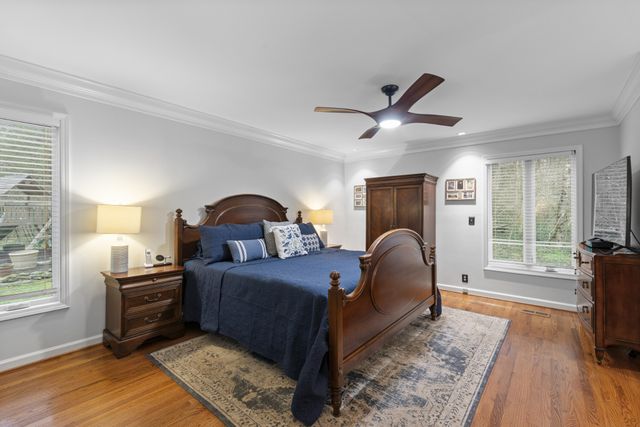 1004 Perkins Ln, Franklin, TN 37069