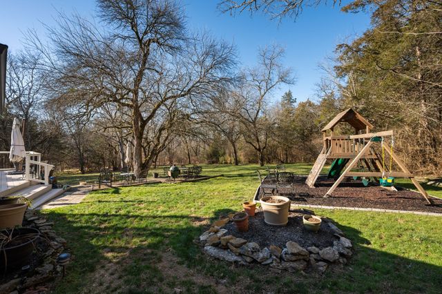 1004 Perkins Ln, Franklin, TN 37069