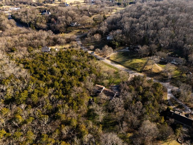 1004 Perkins Ln, Franklin, TN 37069