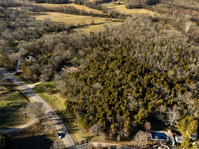 1004 Perkins Ln, Franklin, TN 37069