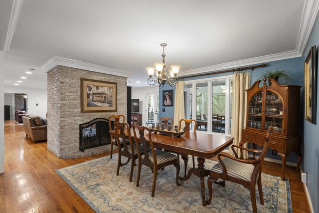 1004 Perkins Ln, Franklin, TN 37069