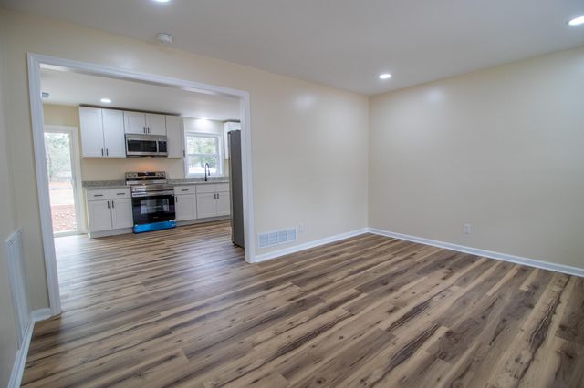 504 Orange Court, Lexington, SC 29073