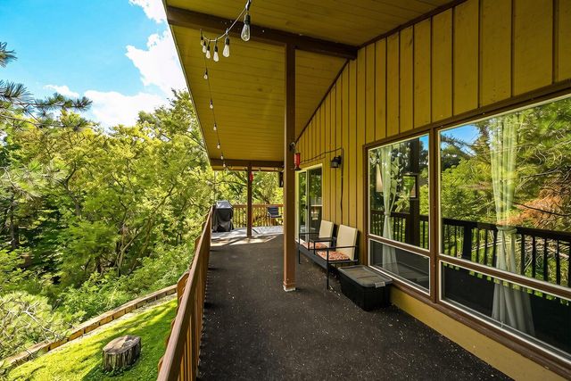 1661 Manchester DRIVE, Grafton, WI 53024