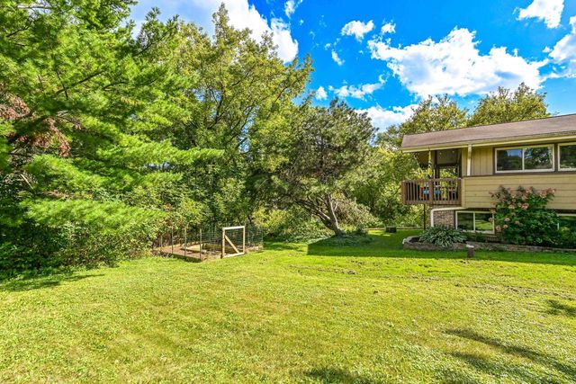 1661 Manchester DRIVE, Grafton, WI 53024