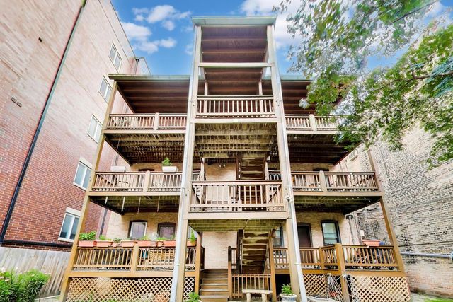 923 W Irving Park Road 2E, Chicago, IL 60613