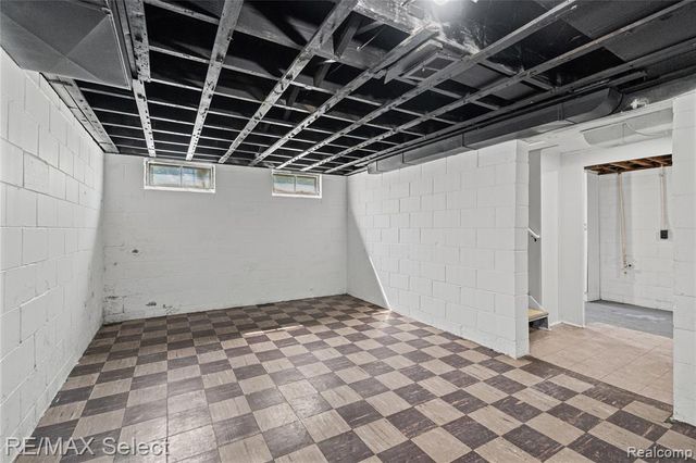 1920 Greenbrook Lane, Flint, MI 48507