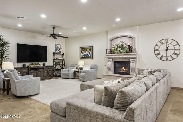 3912 E MINTON Circle, Mesa, AZ 85215