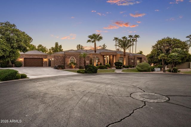 3912 E MINTON Circle, Mesa, AZ 85215
