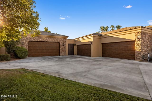 3912 E MINTON Circle, Mesa, AZ 85215