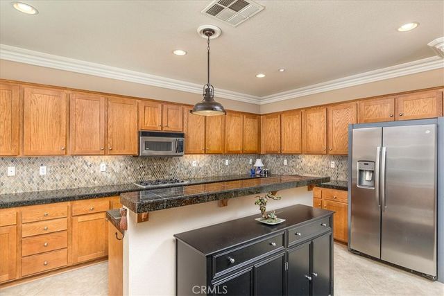 31798 Biagio Way, Winchester, CA 92596