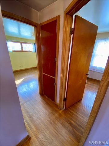 6 Nokomis Parkway, Cheektowaga, NY 14225