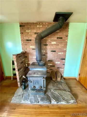 6 Nokomis Parkway, Cheektowaga, NY 14225