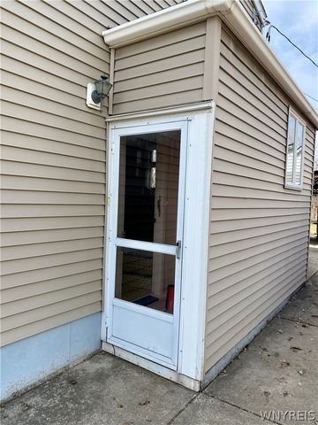 6 Nokomis Parkway, Cheektowaga, NY 14225