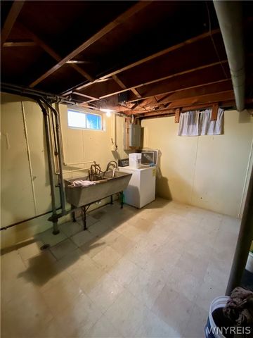 6 Nokomis Parkway, Cheektowaga, NY 14225