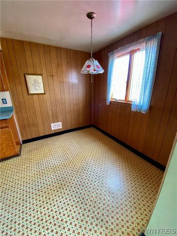 6 Nokomis Parkway, Cheektowaga, NY 14225