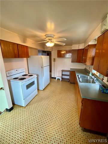 6 Nokomis Parkway, Cheektowaga, NY 14225