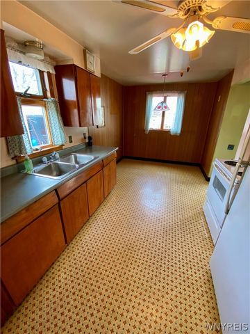 6 Nokomis Parkway, Cheektowaga, NY 14225