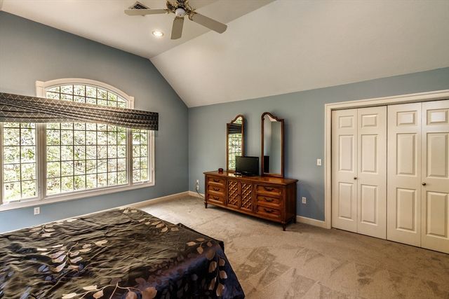 8 Samuel Harrington Rd, Westborough, MA 01581