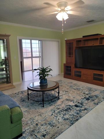 2185 SE Wild Meadow Circle, Port St. Lucie, FL 34952