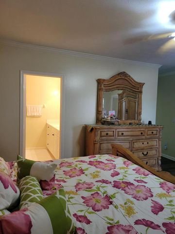 2185 SE Wild Meadow Circle, Port St. Lucie, FL 34952