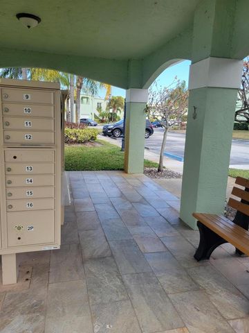 2185 SE Wild Meadow Circle, Port St. Lucie, FL 34952