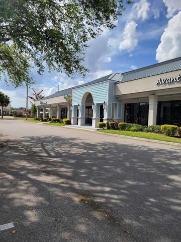 2185 SE Wild Meadow Circle, Port St. Lucie, FL 34952