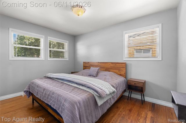 8908 Birkhill Drive, Sterling Heights, MI 48314