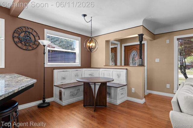 8908 Birkhill Drive, Sterling Heights, MI 48314