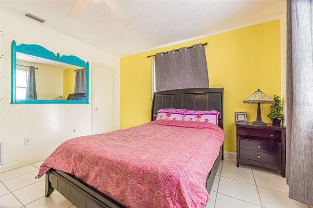 1024 APACHE TRAIL, Clearwater, FL 33755