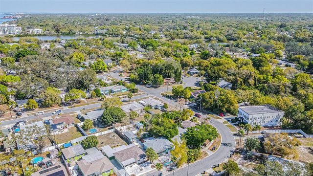 1024 APACHE TRAIL, Clearwater, FL 33755