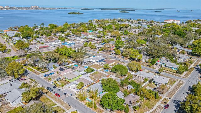 1024 APACHE TRAIL, Clearwater, FL 33755