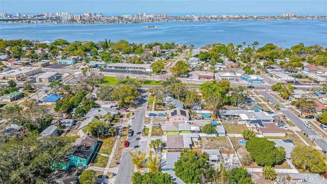 1024 APACHE TRAIL, Clearwater, FL 33755