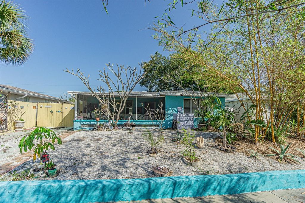 Image 1 of property listing at 1024 APACHE TRAIL, Clearwater, FL 33755