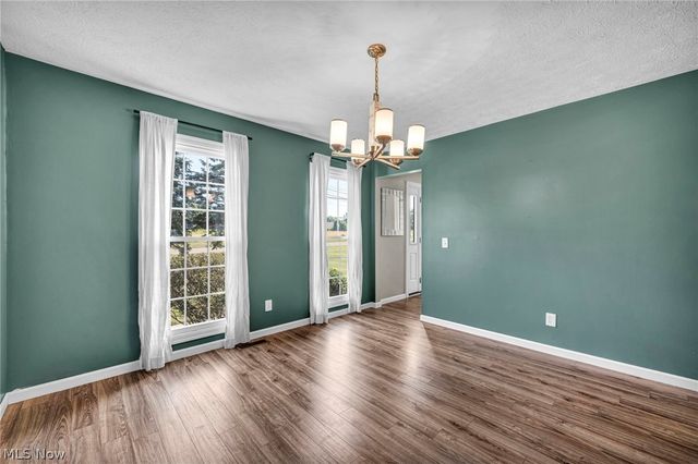 150 W Greenwich Road, Seville, OH 44273