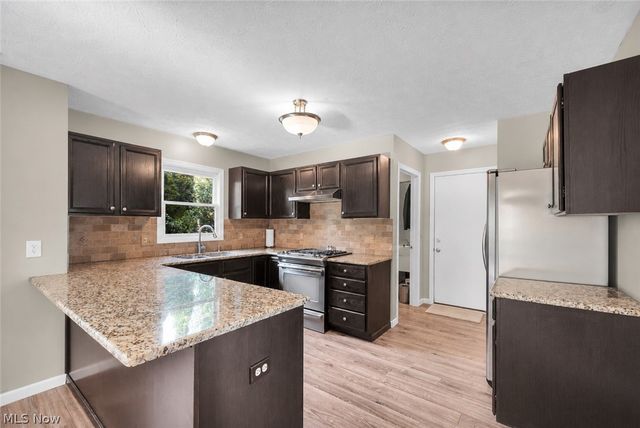 150 W Greenwich Road, Seville, OH 44273
