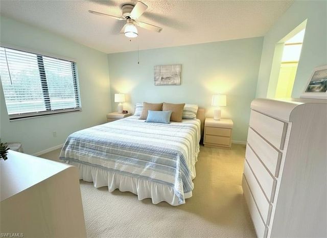 5716 Deauville CIR # I205, Naples, FL 34112