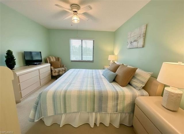 5716 Deauville CIR # I205, Naples, FL 34112