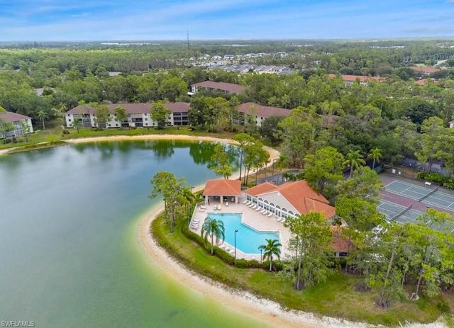 5716 Deauville CIR # I205, Naples, FL 34112