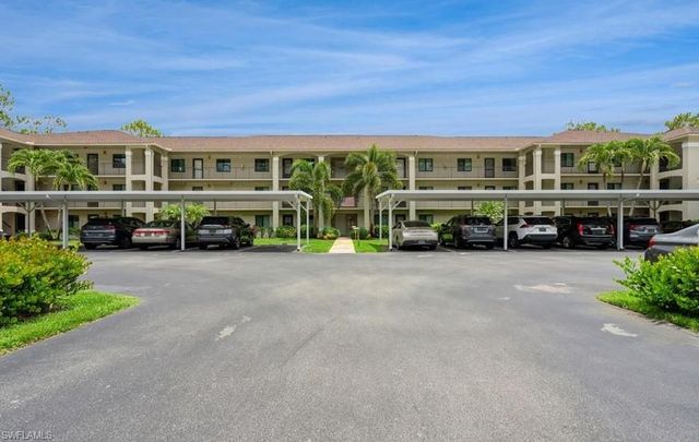 5716 Deauville CIR # I205, Naples, FL 34112