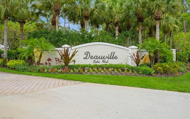 5716 Deauville CIR # I205, Naples, FL 34112