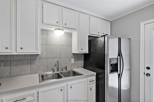 804 East 32nd Street, Bryan, TX 77803