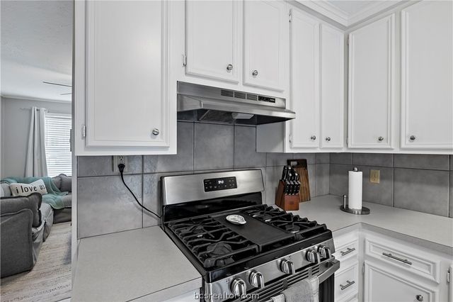 804 East 32nd Street, Bryan, TX 77803